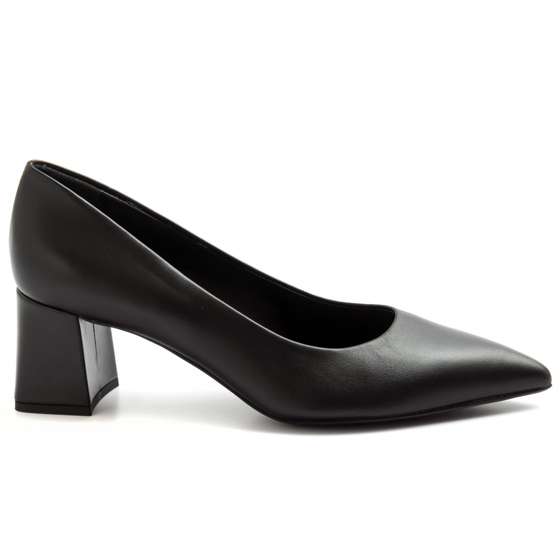 Silvia Rossini pump in black leather with medium heel
