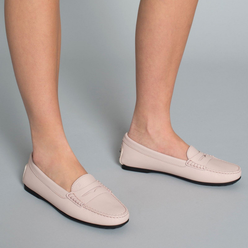 Soft pink Tod's City Gommino loafers in 