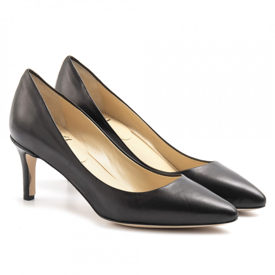 Black leather L'Arianna pump with medium heel