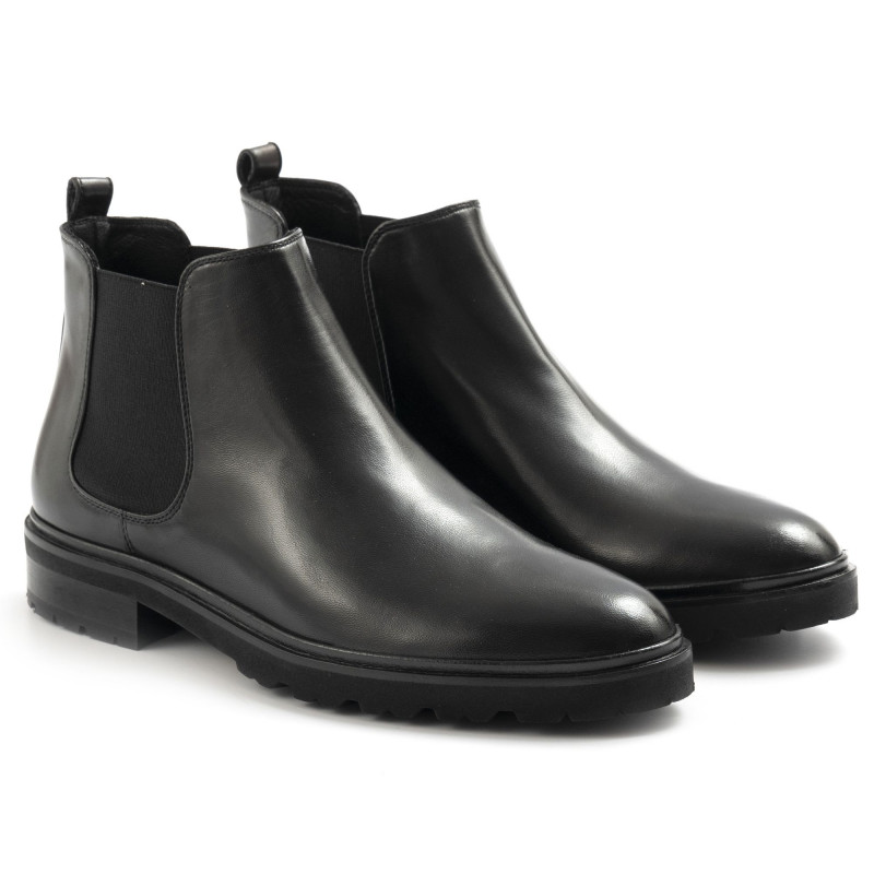 Black soft leather Lorenzo Masiero ankle boots
