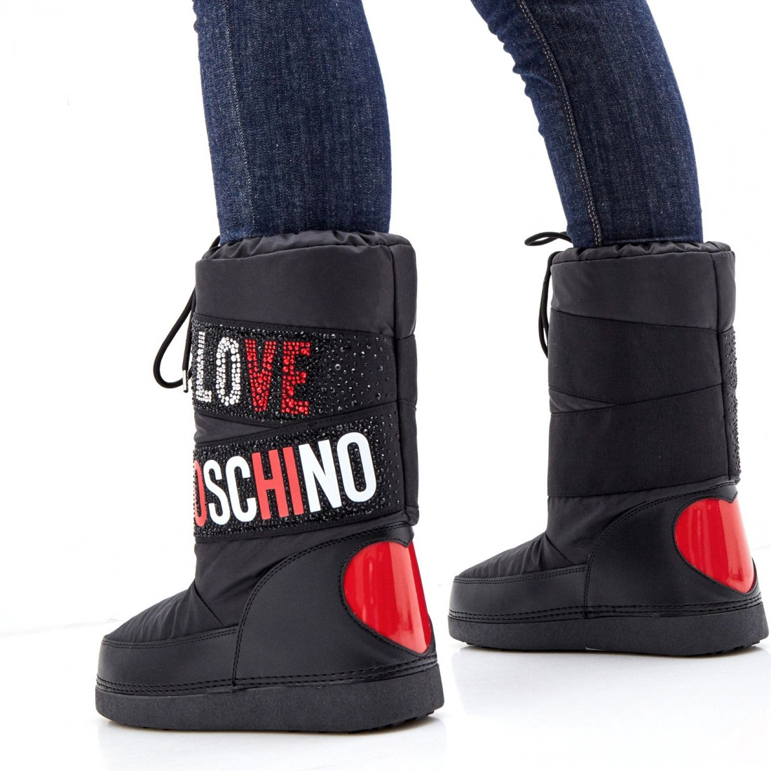 boots love moschino